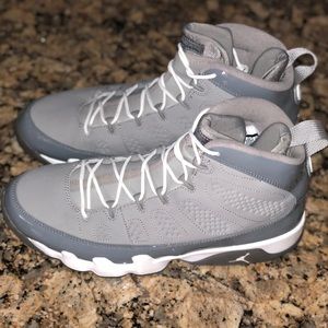 Air Jordan Cool Grey #9’s size 10.5